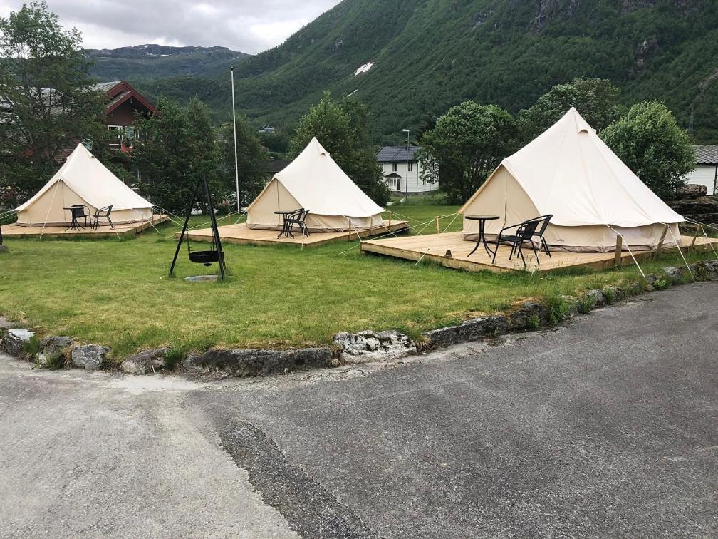 Skysstasjonen Cottages Røldal Exterior foto