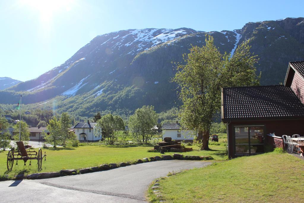 Skysstasjonen Cottages Røldal Exterior foto